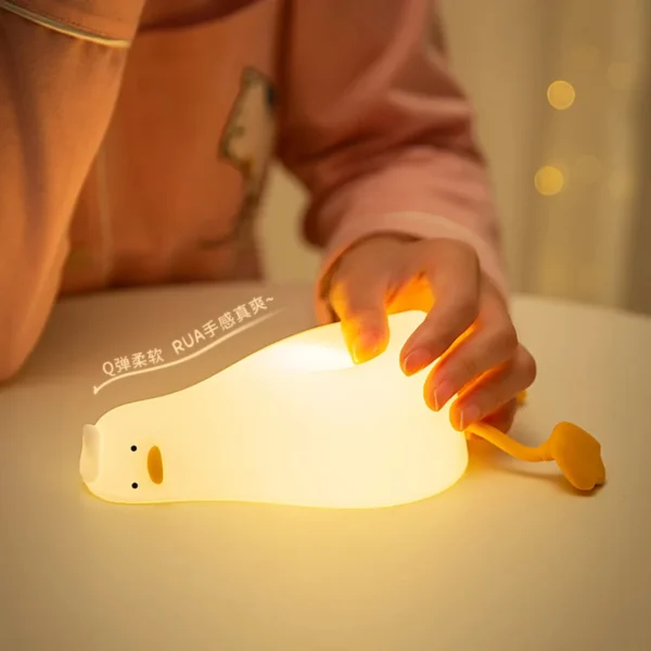 New Adorable and Cute Rechargeable Silicone Duck-Shaped Night Light for Kids' Bedtime - Perfect Soft Lamp - Lovely Portable Deco - Image 4